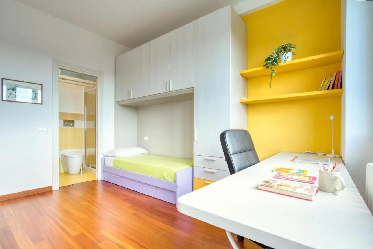 Caseospitali - Casa Park View, Ampio Trilocale Per Famiglie Sul Parco Milano Lägenhet