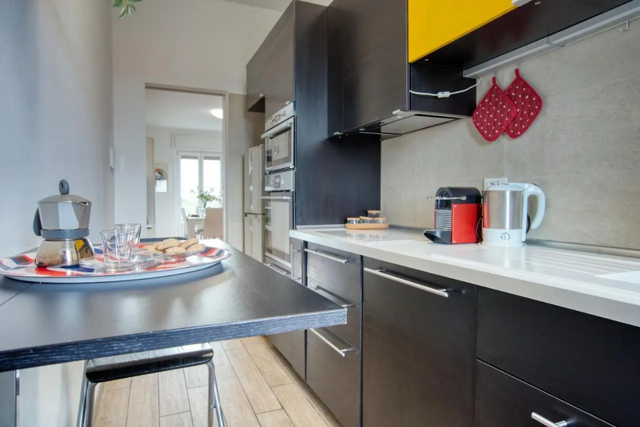 Caseospitali - Casa Park View, Ampio Trilocale Per Famiglie Sul Parco Milano Lägenhet